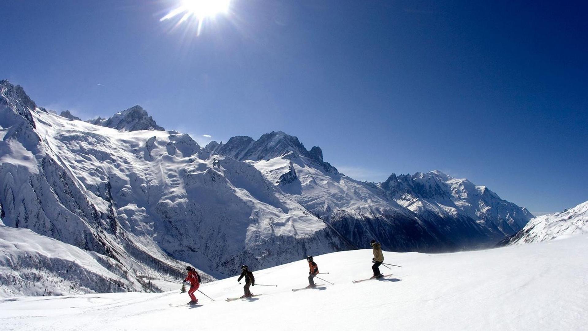 Apartment Aiglons - Central Chamonix Mountain Haven Экстерьер фото