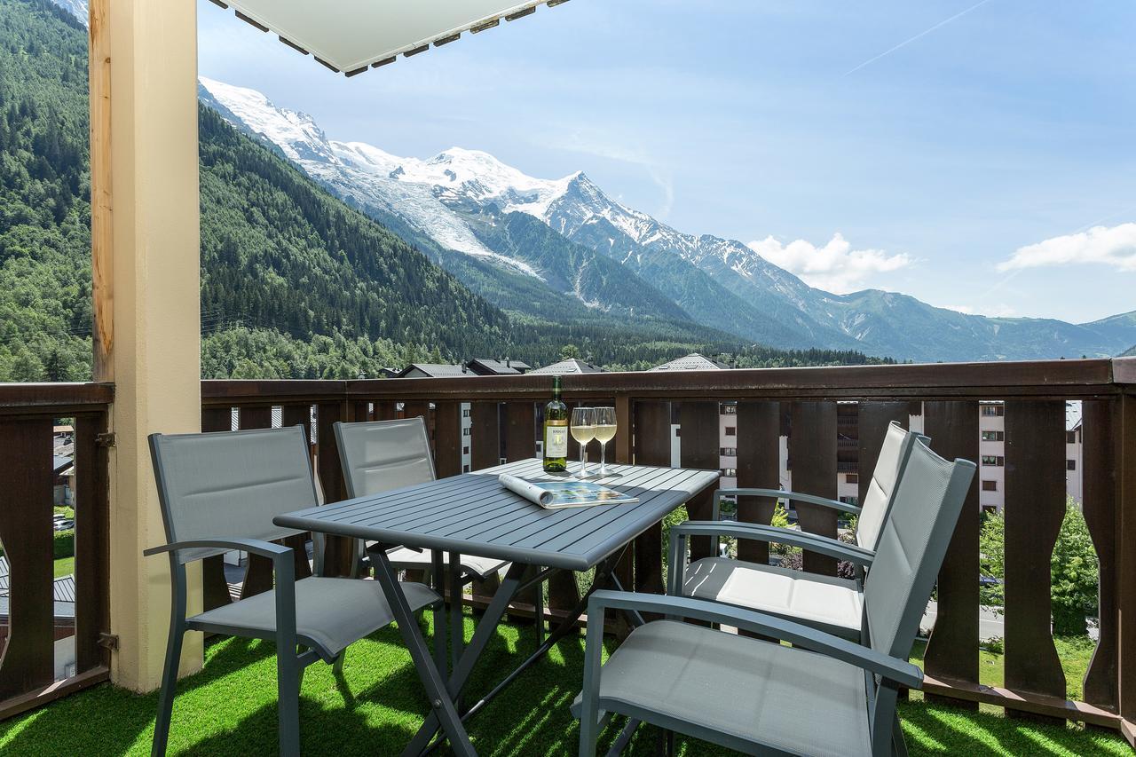 Apartment Aiglons - Central Chamonix Mountain Haven Экстерьер фото