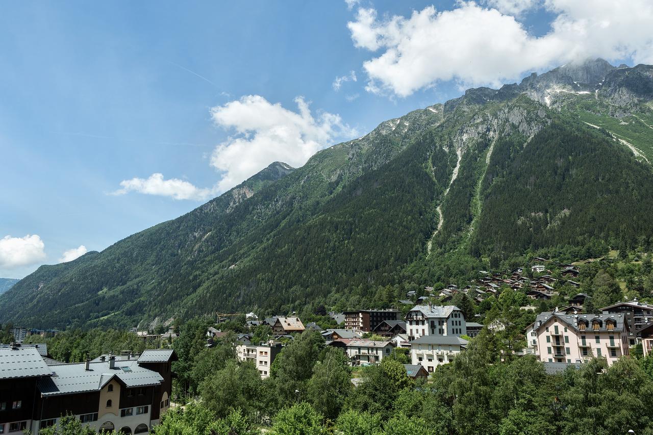 Apartment Aiglons - Central Chamonix Mountain Haven Экстерьер фото